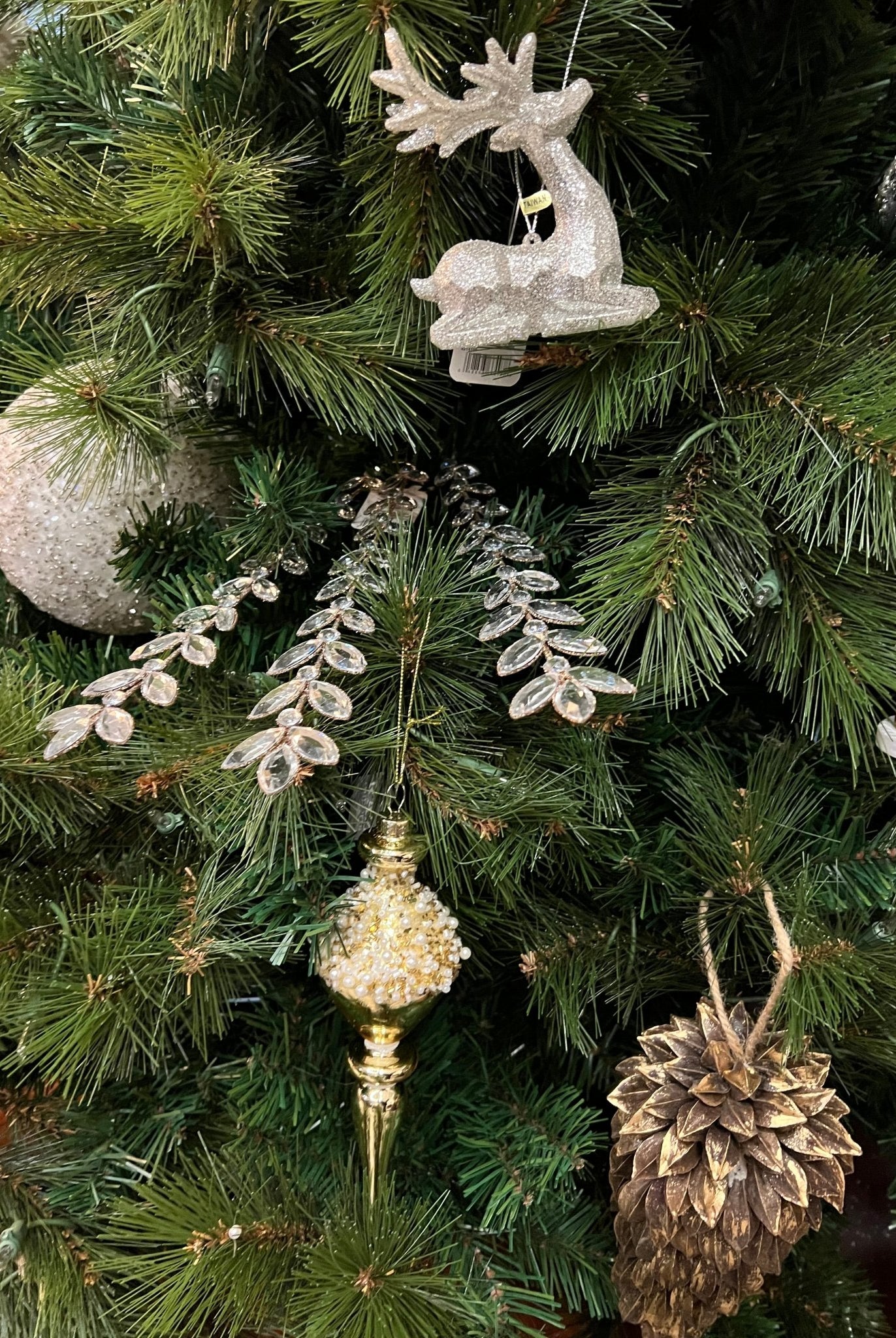 23.5” Crystal Jeweled Spray with Gold Glitter - Sassy Inspiration