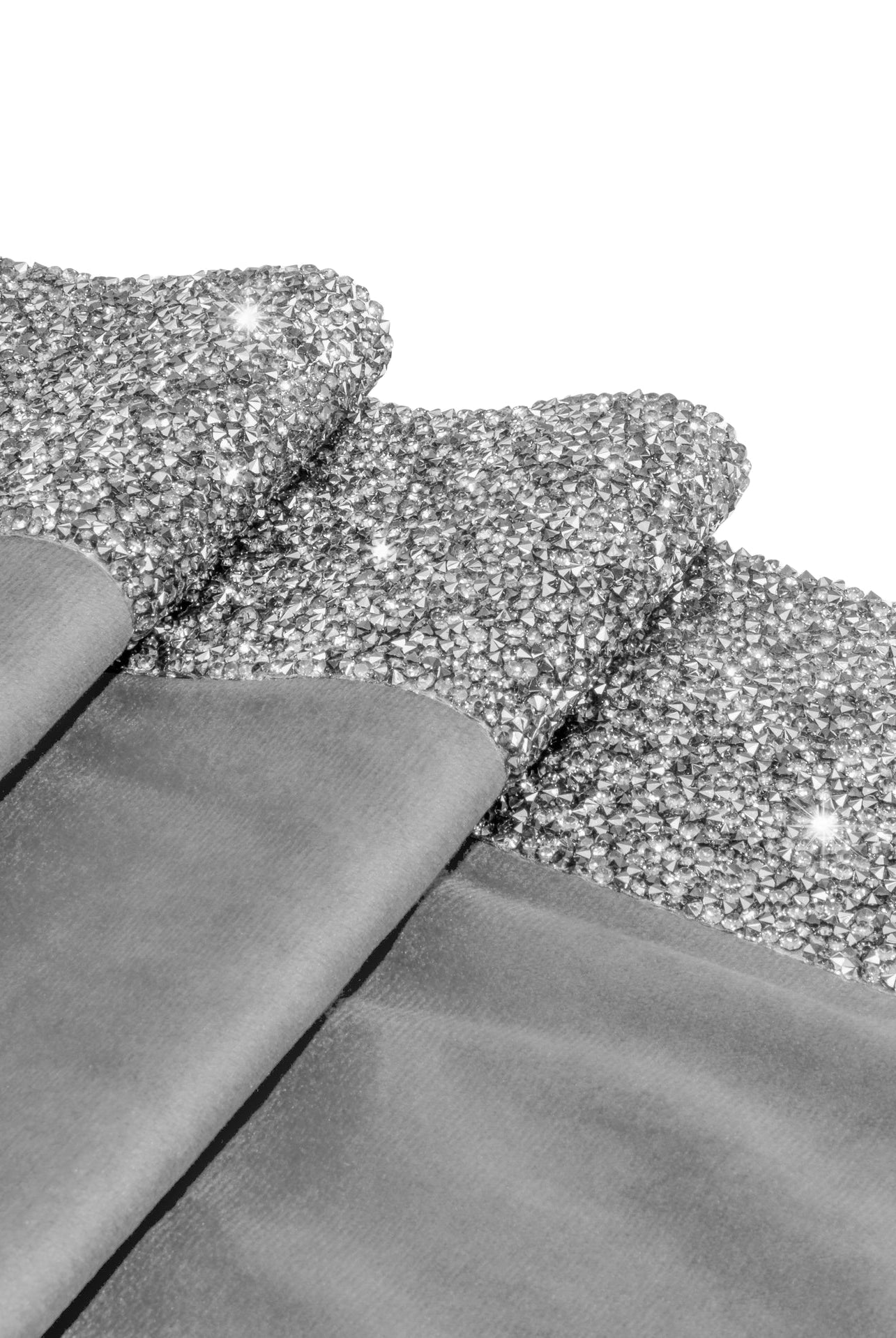 Luminous Border Table Runner - Sassy Inspiration