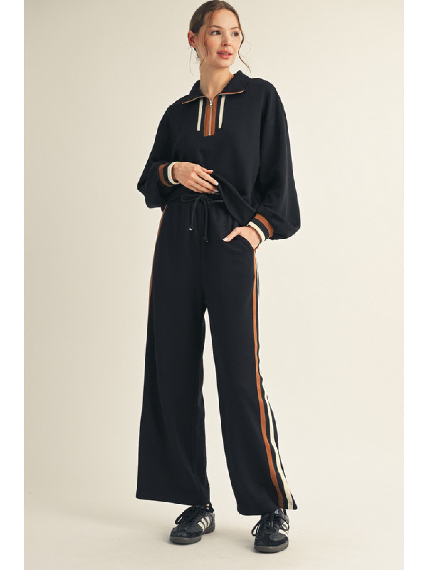 Solid Sweatpants w/ Contrast Trim - Sassy Inspiration