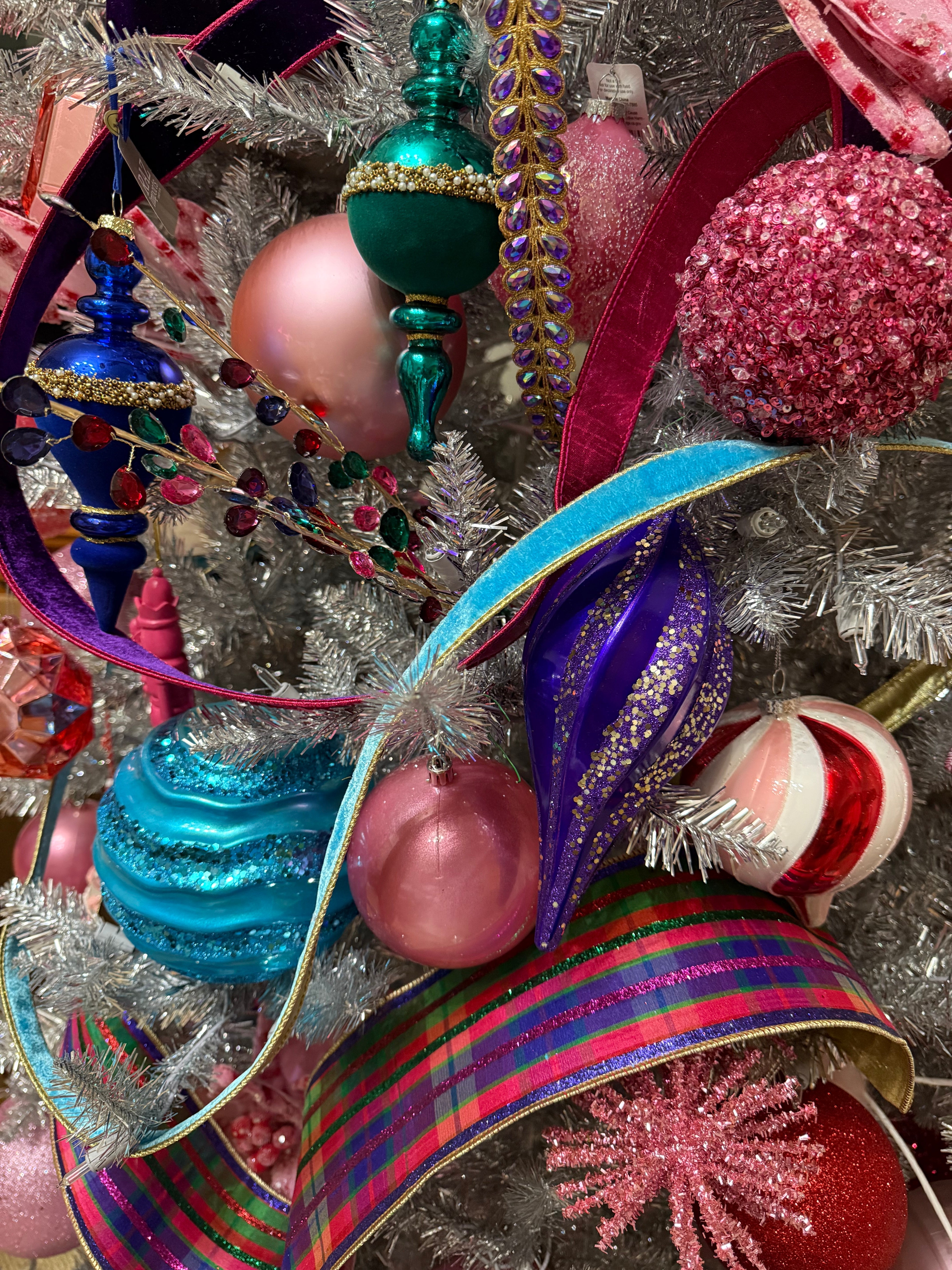 Colorful Christmas - Sassy Inspiration