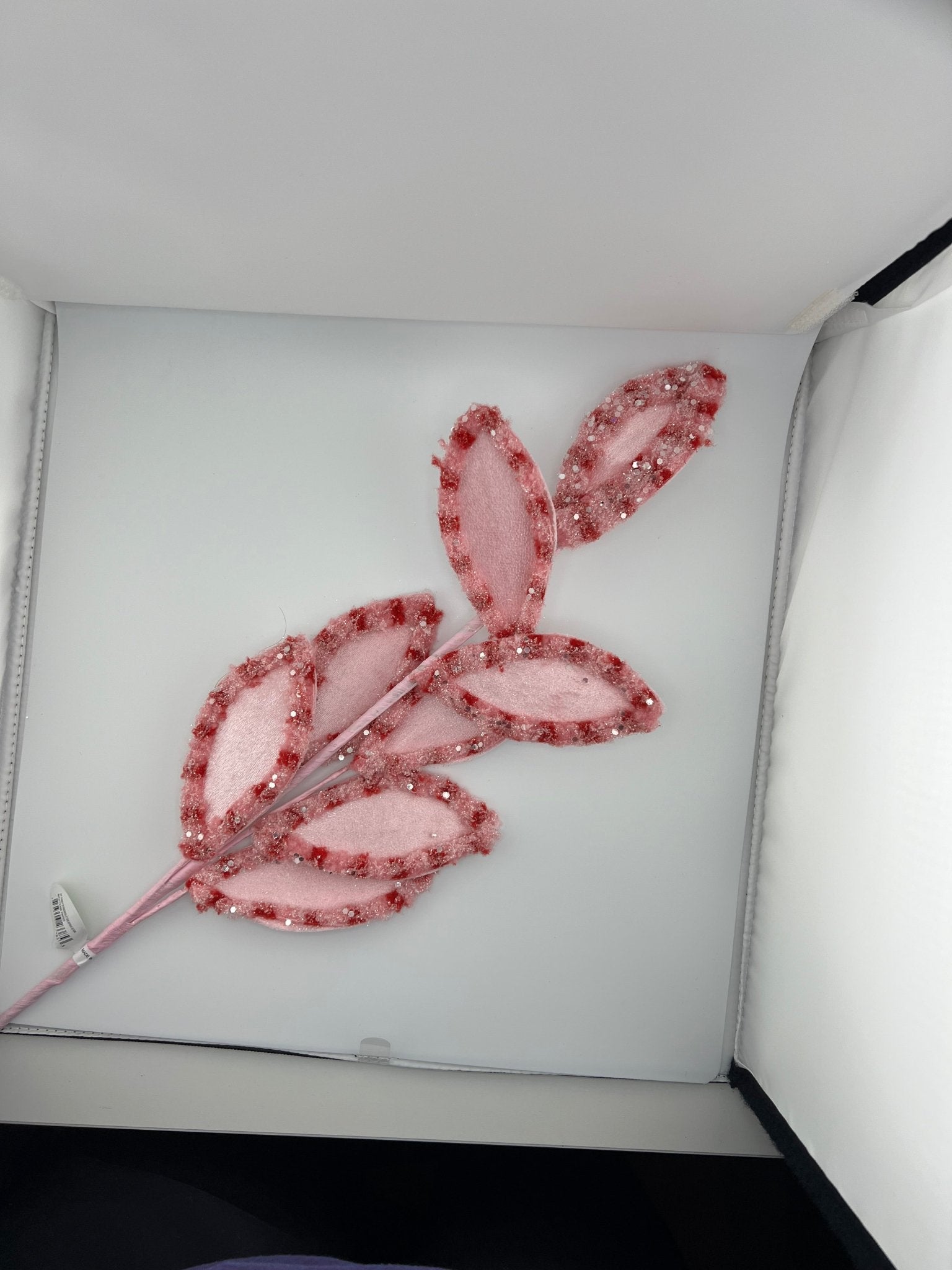 27" CANDY W/SNOWGLITTER SPRAY STEM PINK/RED - Sassy Inspiration