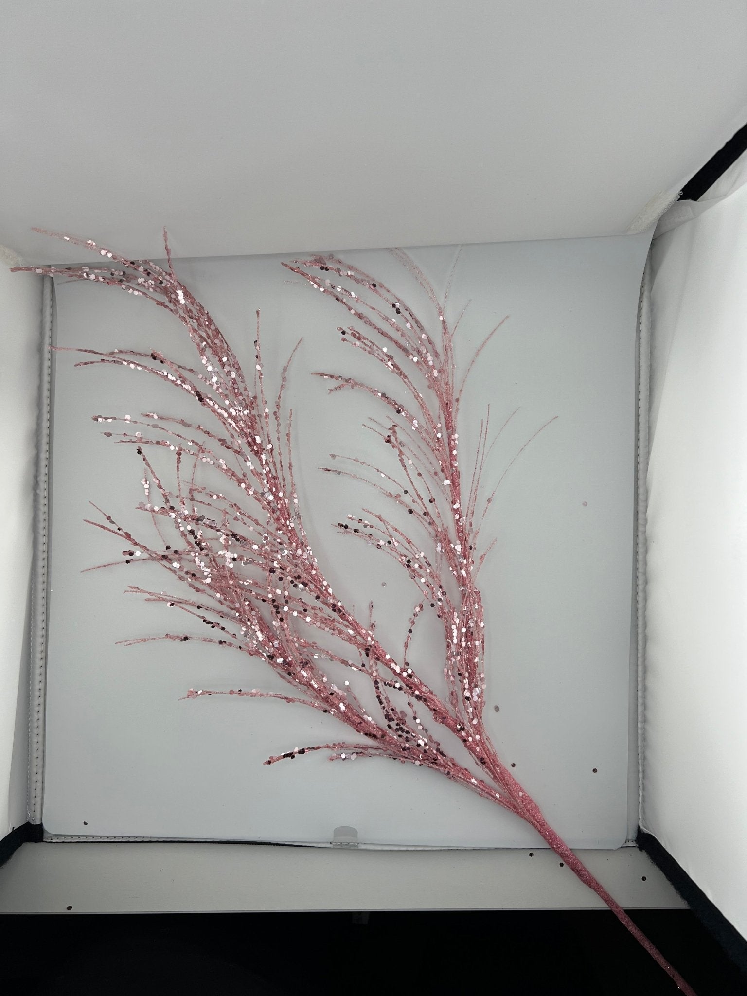 34"GLITTER/SEQUIN PAMPAS GRAS SPRAY BLUSH PINK - Sassy Inspiration