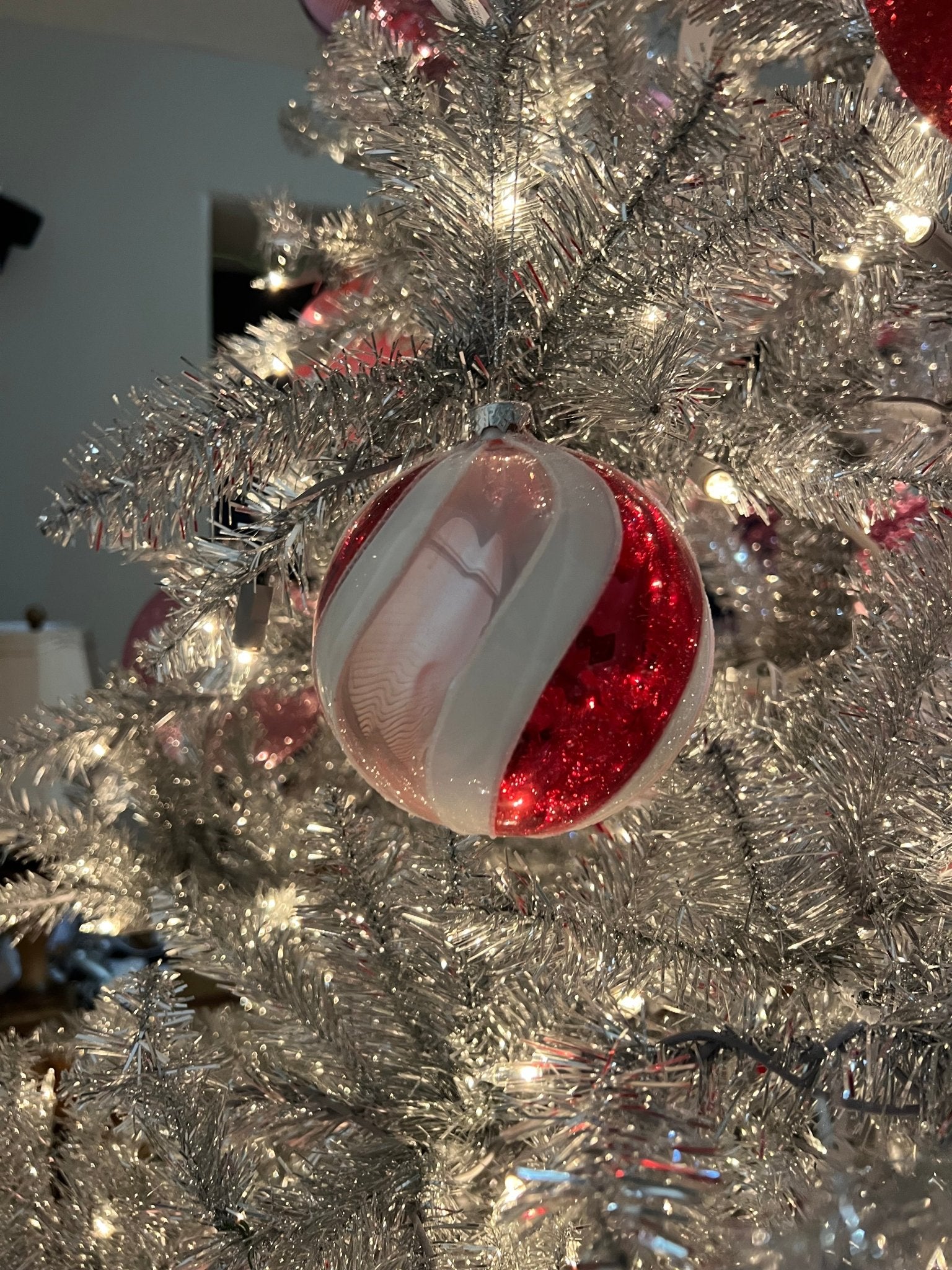 4 - 4.5" GLASS ORNAMENT PINK/WHITE - Sassy Inspiration