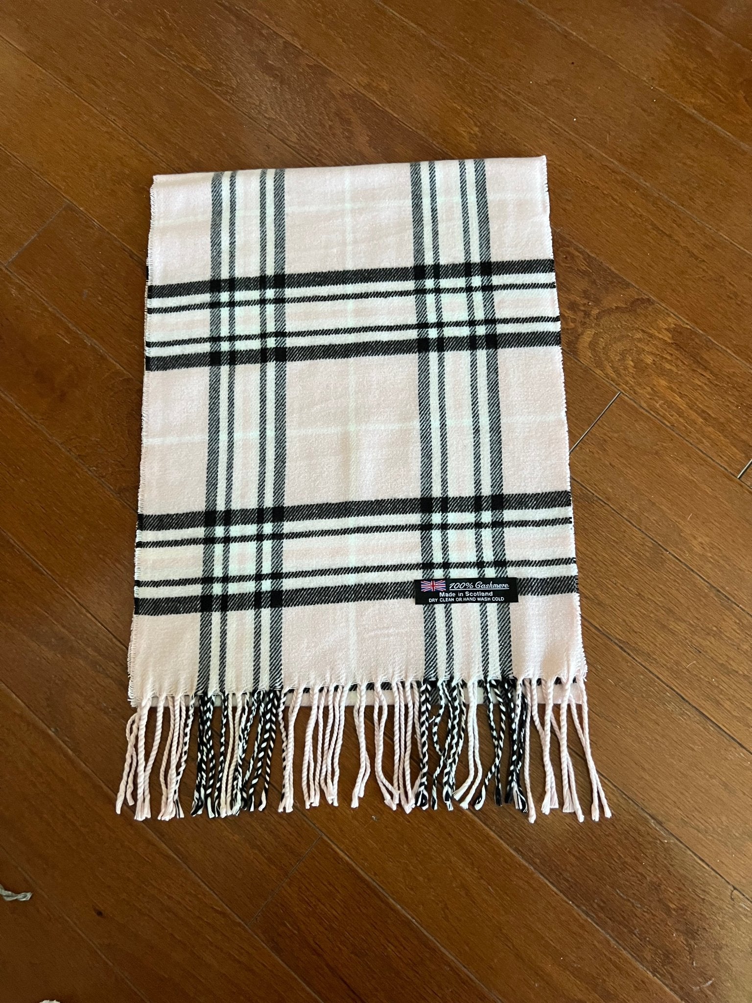 Cashmere Scarf - Sassy Inspiration