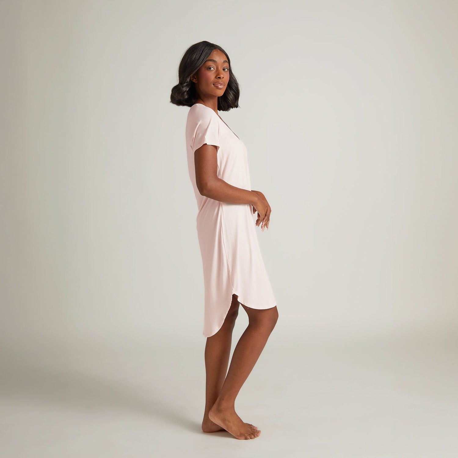 Claire Short Sleeve Nightgown: Pink - Sassy Inspiration