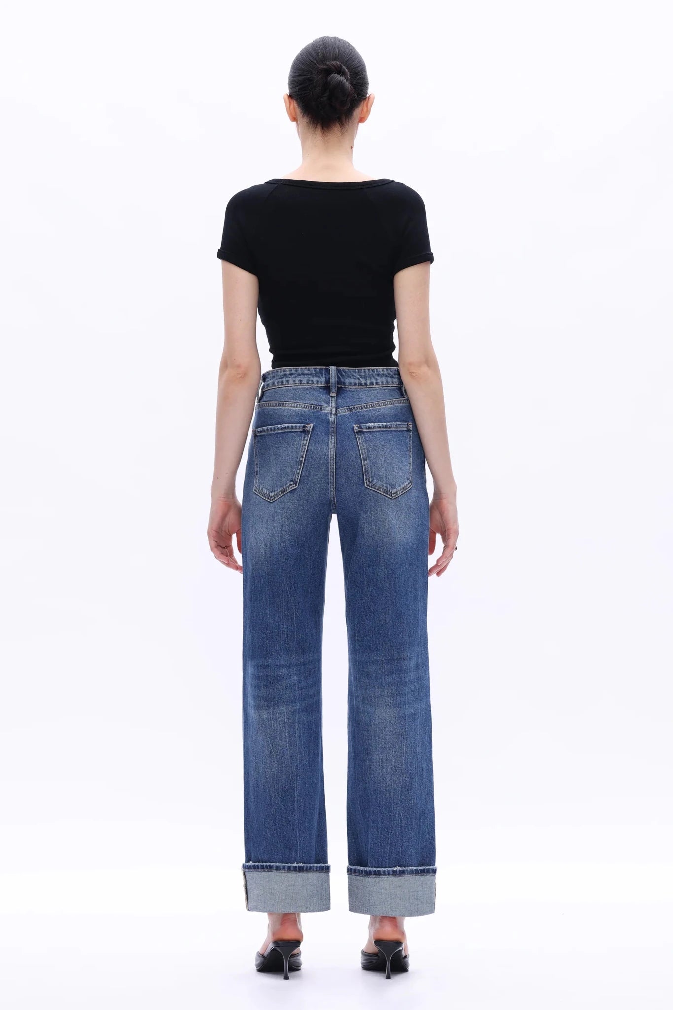 Classic High - Rise Straight Leg Jeans - Sassy Inspiration