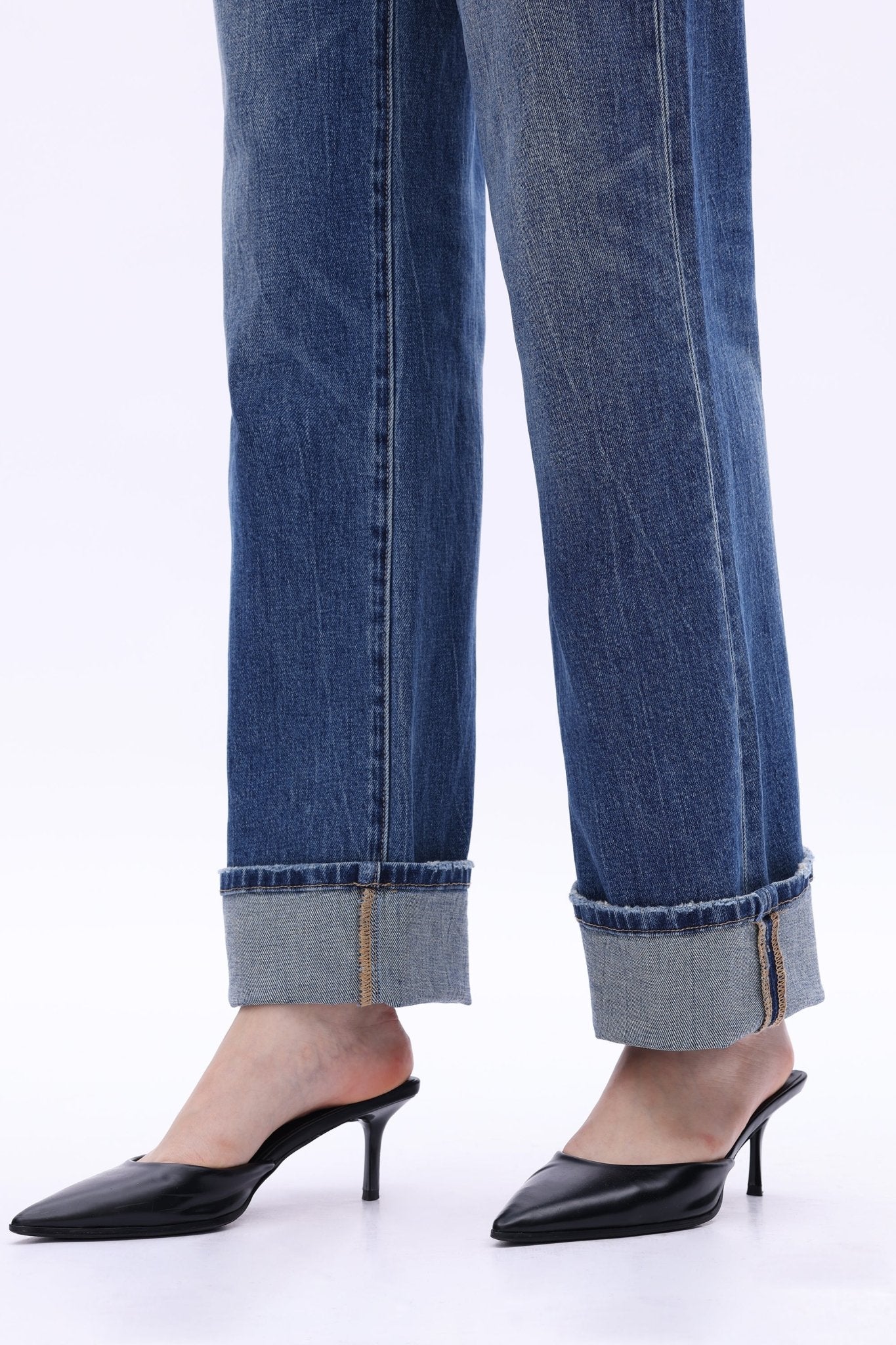 Classic High - Rise Straight Leg Jeans - Sassy Inspiration