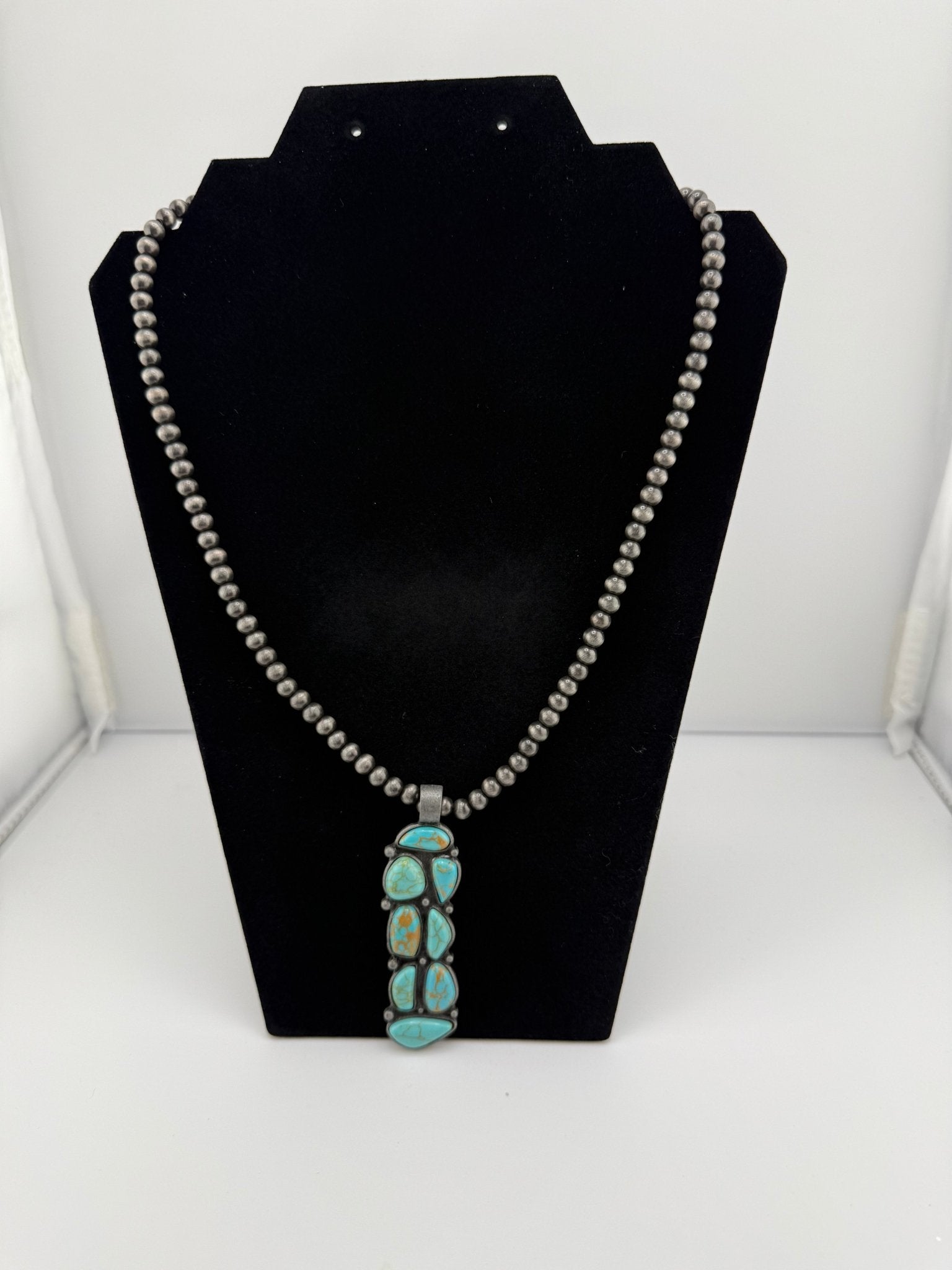 Desert Line Turquoise Drop Necklace - Sassy Inspiration