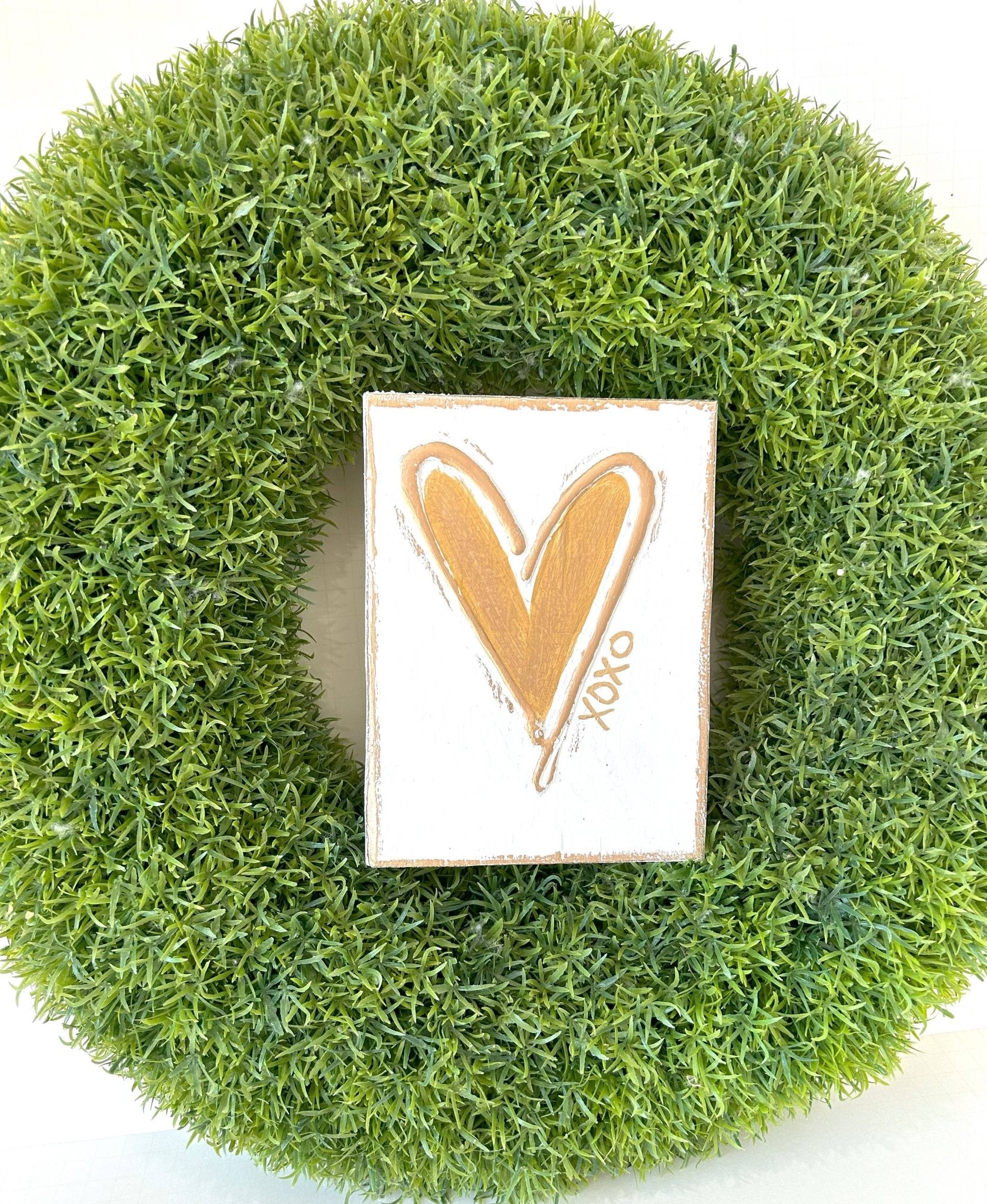 Heart | xoxo | textured on wood panel - Sassy Inspiration