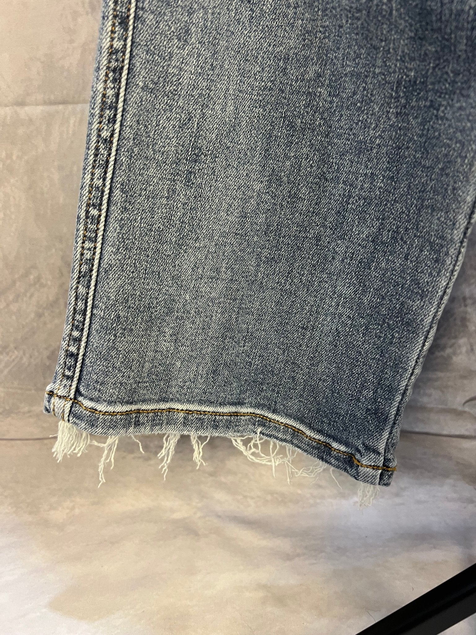 Judy Blue Mid - rise Yoke Cell Phone Pocket Dad Jean - Sassy Inspiration