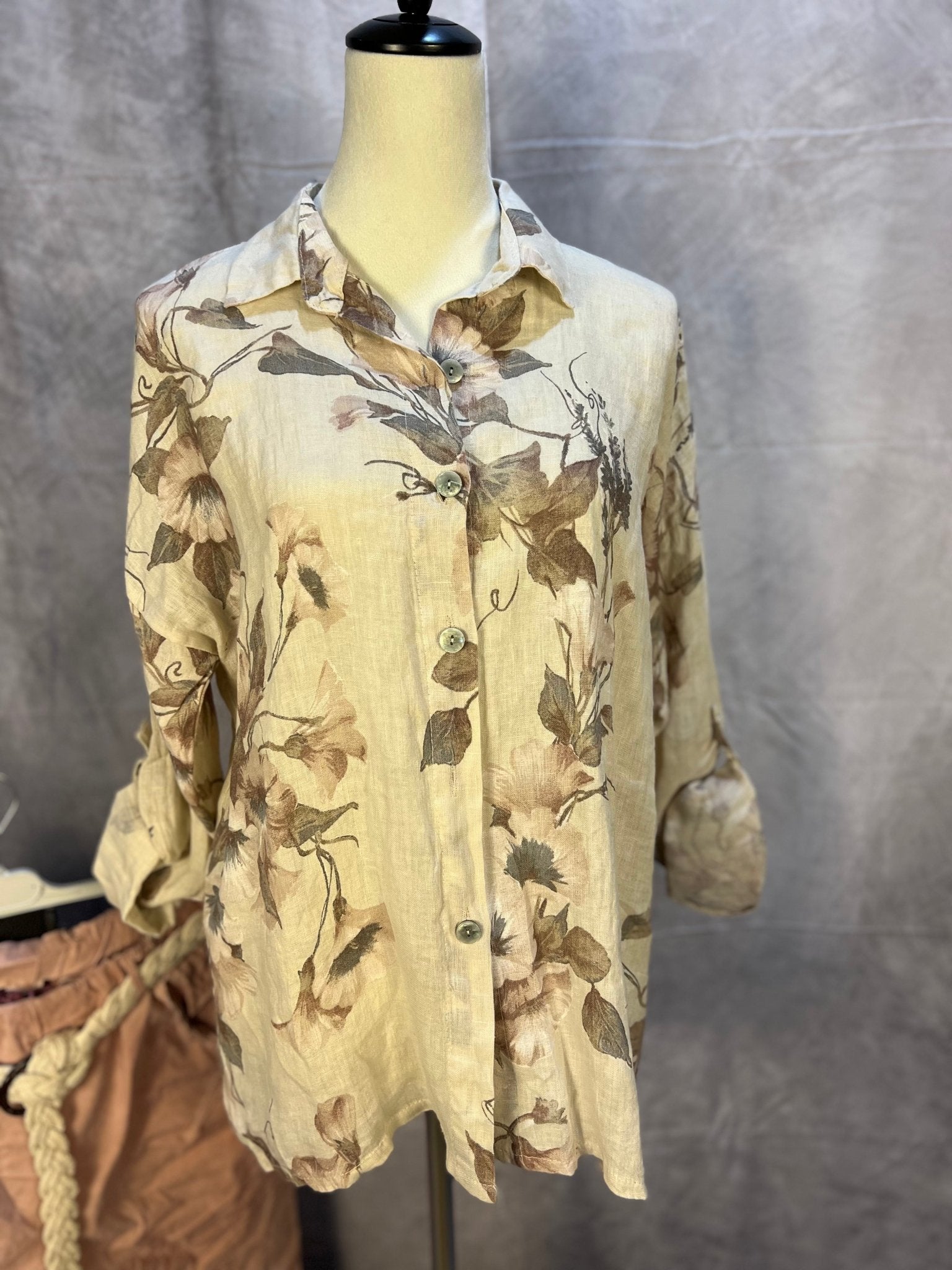Linen Floral Button Down - Beige - Sassy Inspiration