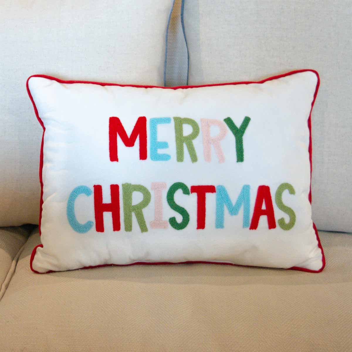 Merry Christmas Pillow - Sassy Inspiration