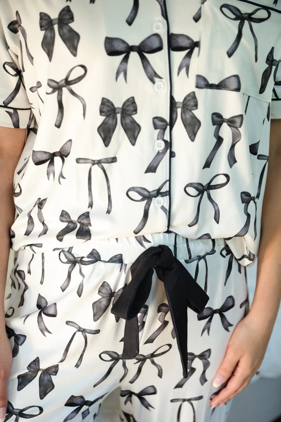 Midnight Bow Ruffle Pajama Set - Sassy Inspiration