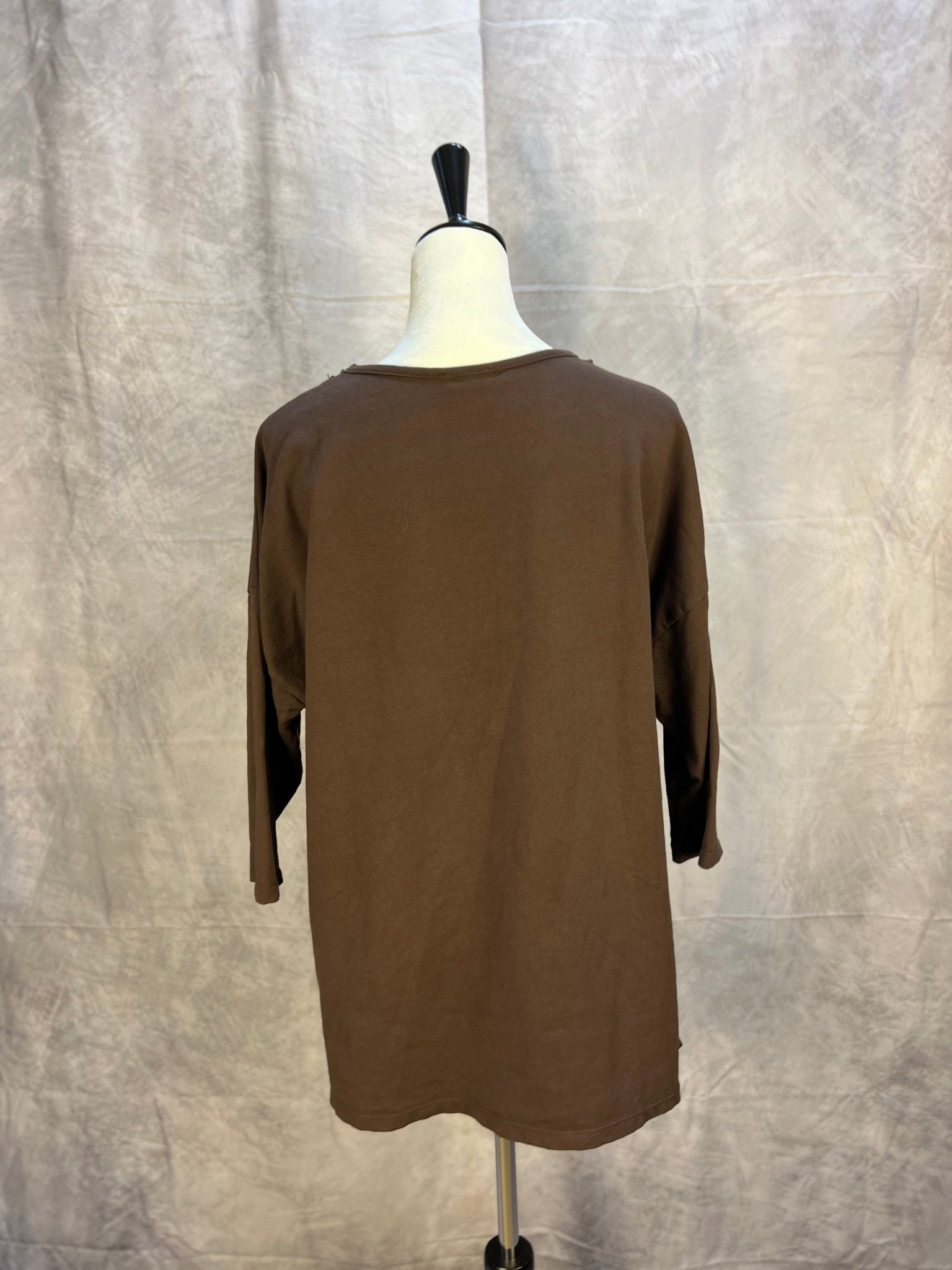 Peace Bling Top - Brown - Sassy Inspiration