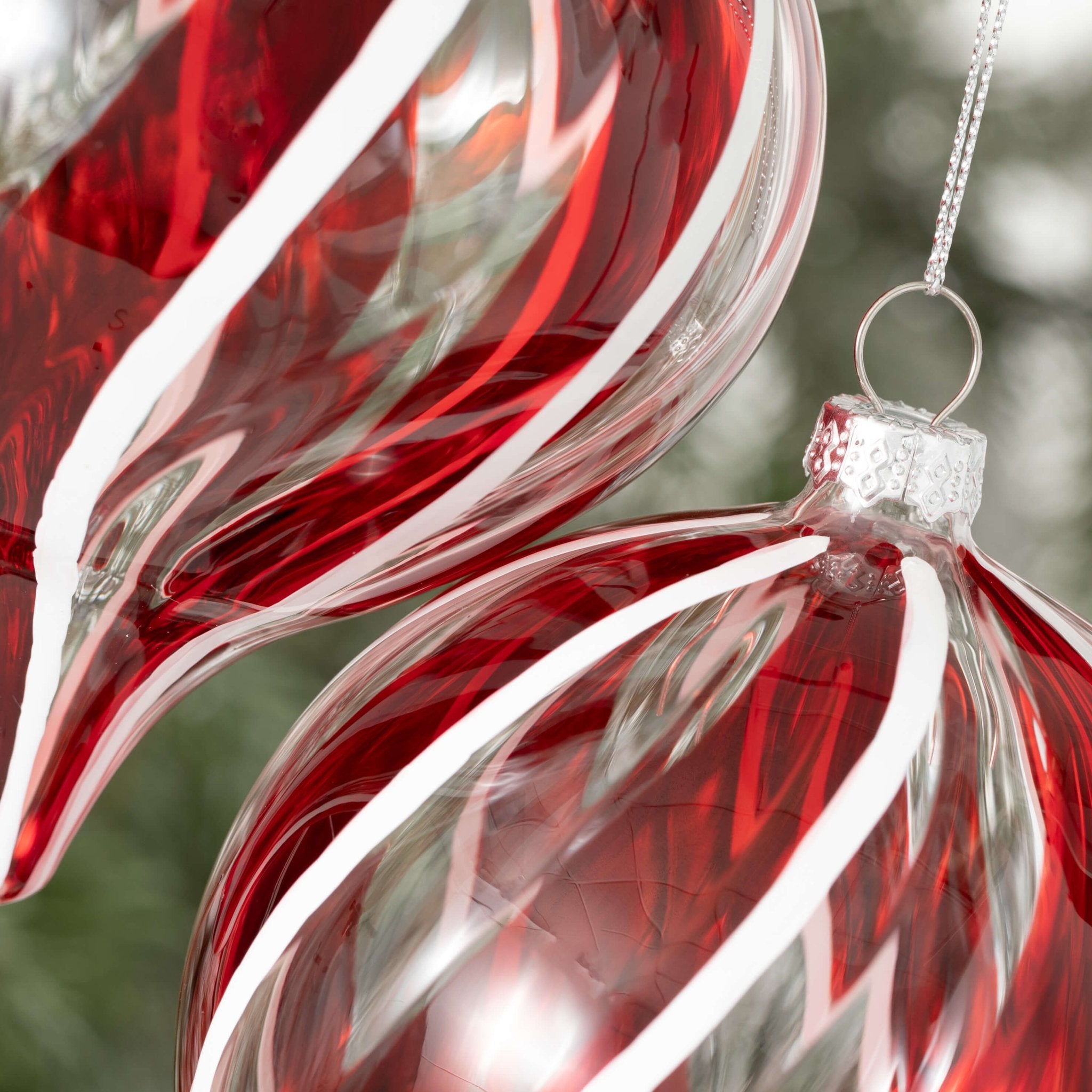 RED WHITE STRIPED ORNAMENTS 2 - Sassy Inspiration