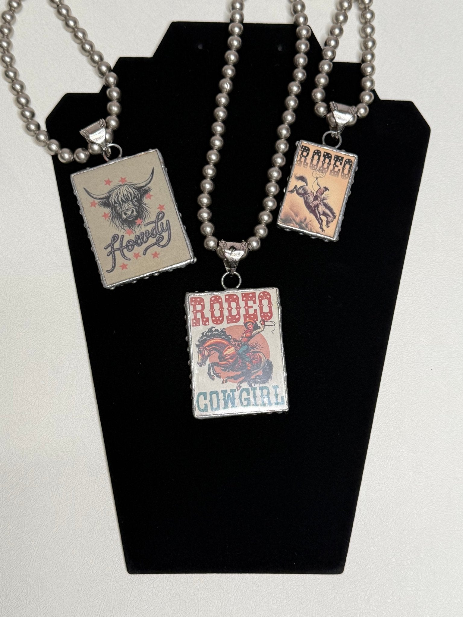 Rodeo Spirit Navajo Beaded Necklaces - Sassy Inspiration