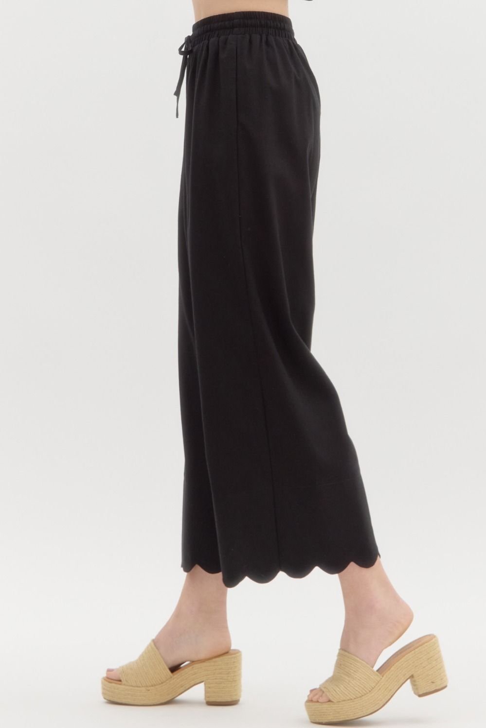 Scallop Hem Wide Leg Pant - Black - Sassy Inspiration