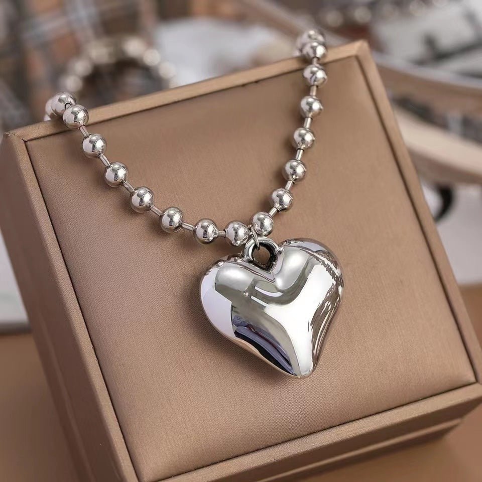 Simple Beaded Heart Pendant Necklace - Sassy Inspiration