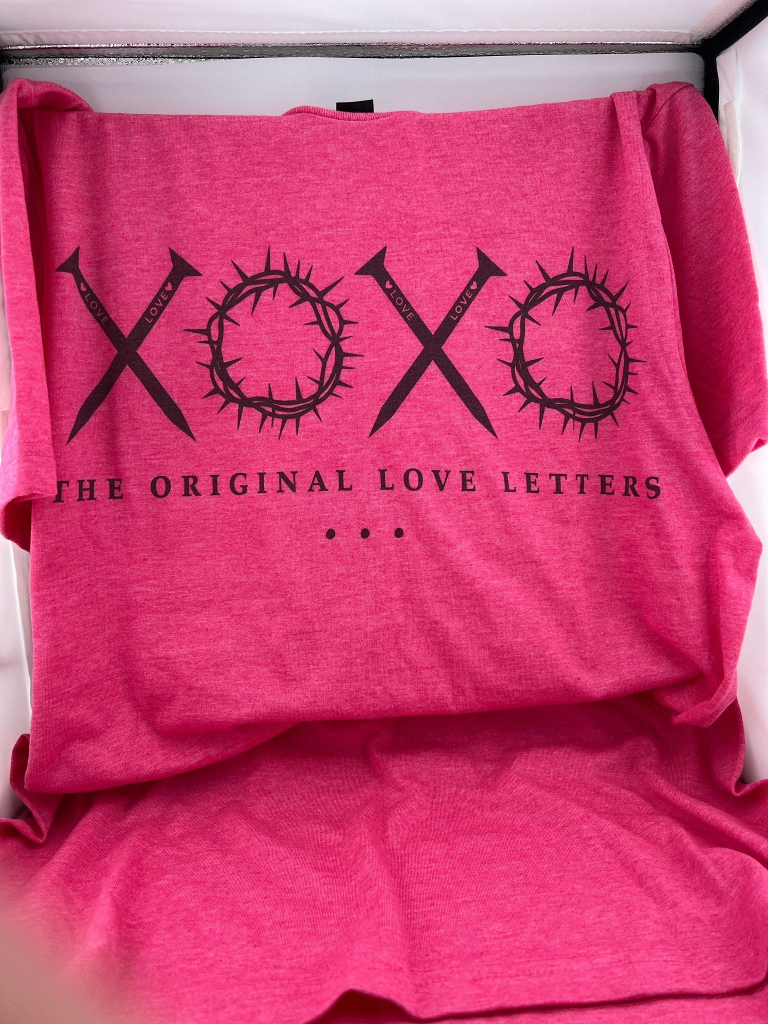 XOXO short sleeve tshirt - Sassy Inspiration